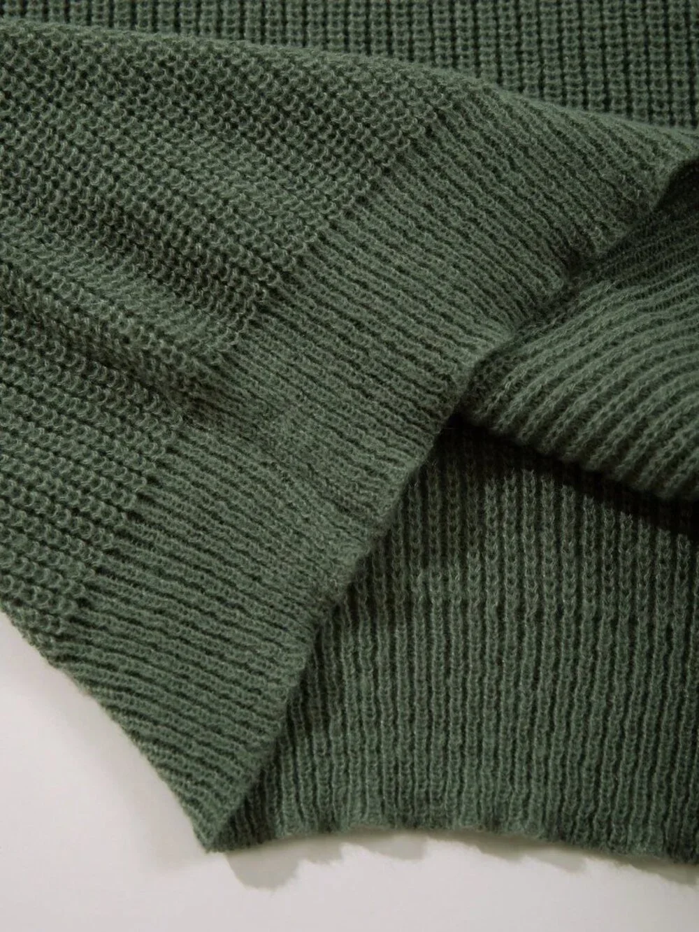 Olive Green Casual Men's Loose Fit Round Neck Long Sleeve Pullover Sweater